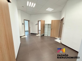 Atrakcyjny lokal ścisłe centrum